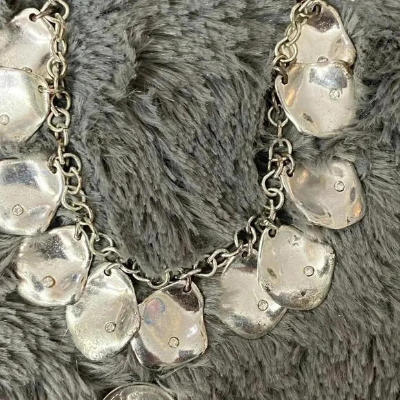 Silver tone petal necklace 17” - Picture 7 of 12